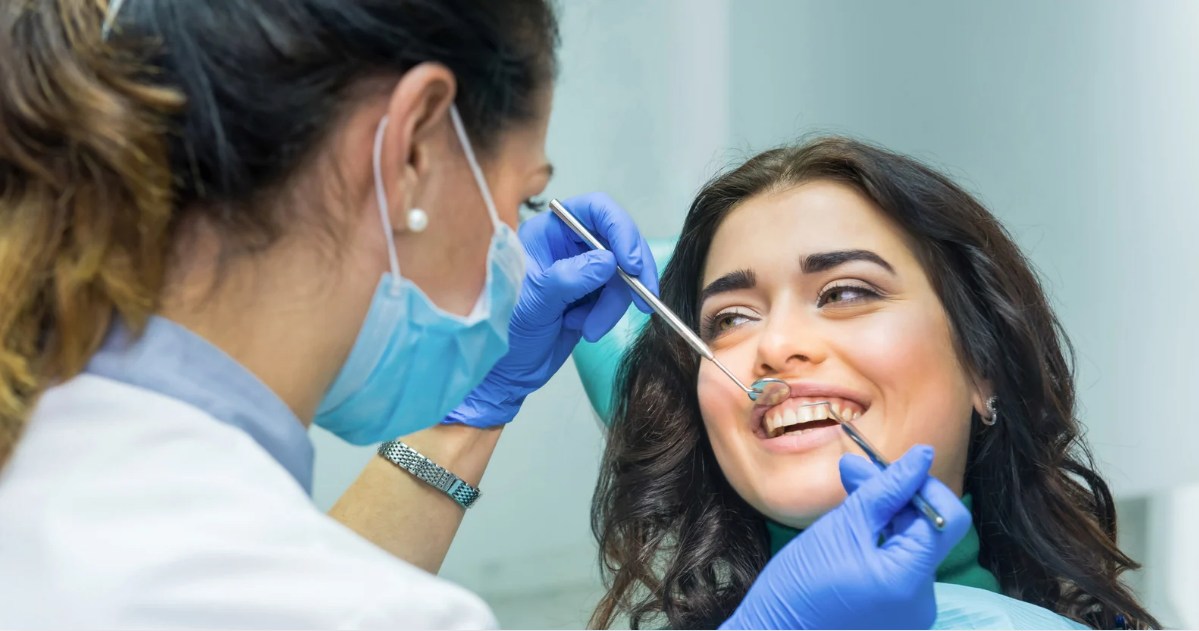 Smile Makeover Options: Finding the Right Treatment for You - A Guide by Mills Haven Dental